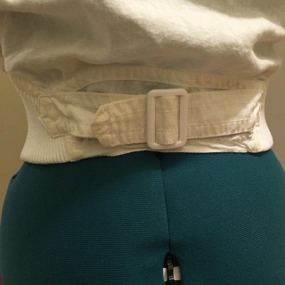 Cute White Forever 21 Zip Top - Picture 6 of 6